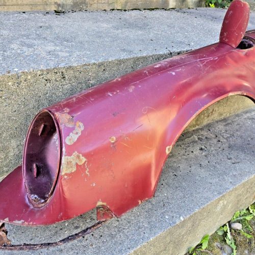 NICE USED ORIGINAL GENUINE PORSCHE 911 912 LWB LEFT FRONT FENDER 1969-73 MAROON