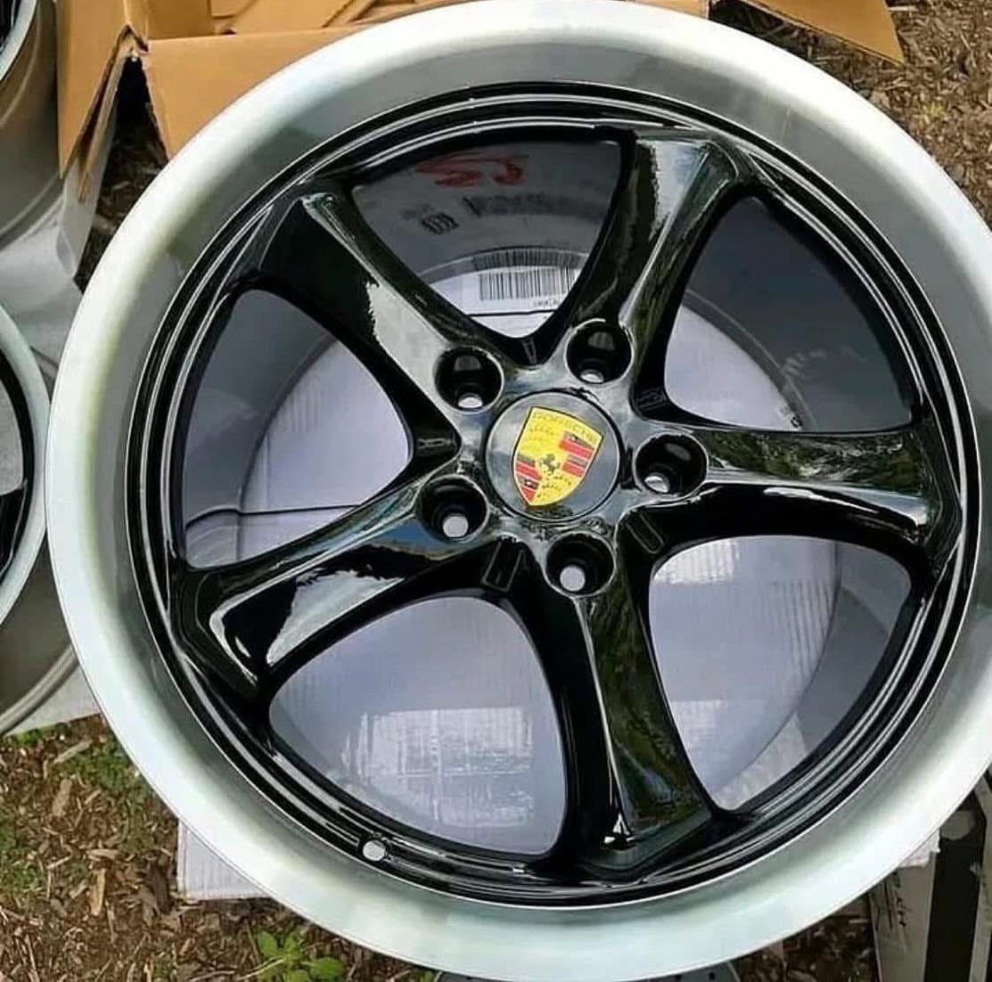 Staggered Victor equipment Wheels Turismo. - Image 3