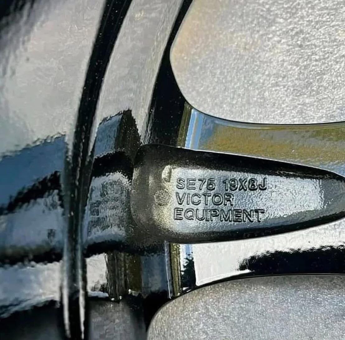 Staggered Victor equipment Wheels Turismo. - Image 7