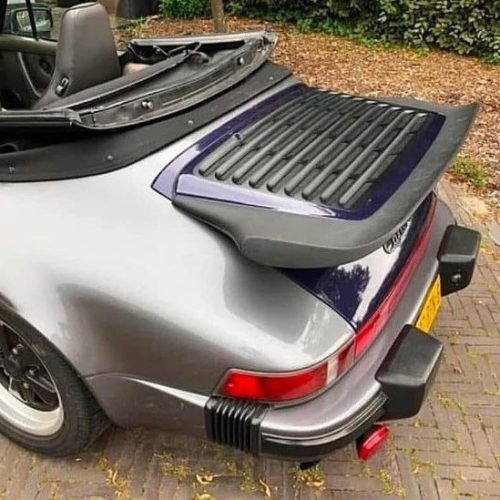 911 Carrera style tailgate